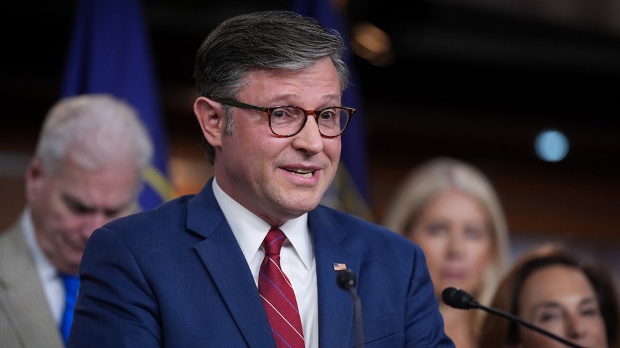 Key panel advances Johnson’s plan to merge SAVE America Act with NDAA