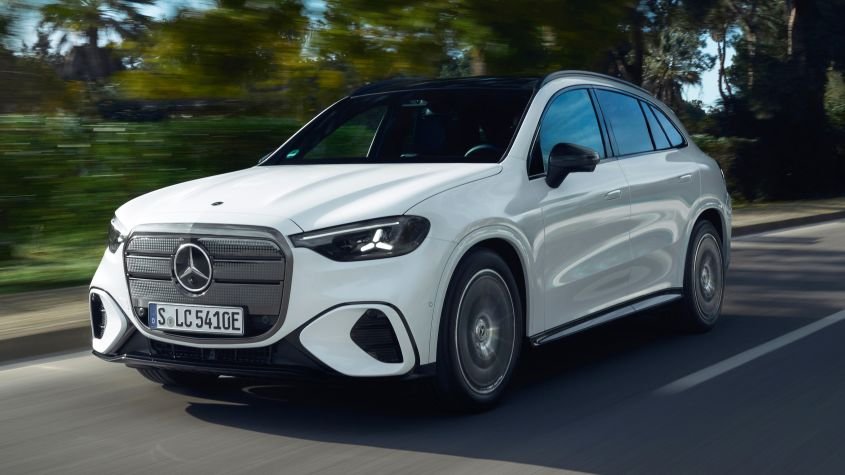 New Mercedes GLC 250 Electric - pictures