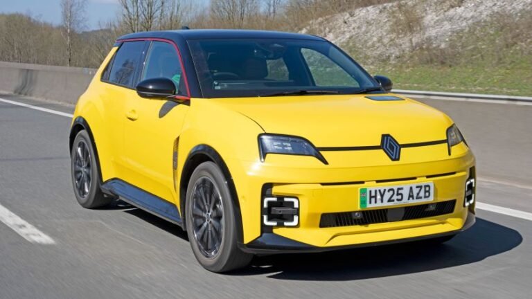 Renault 5 and Renault 4 could get even cheaper thanks to Twingo’s battery tech