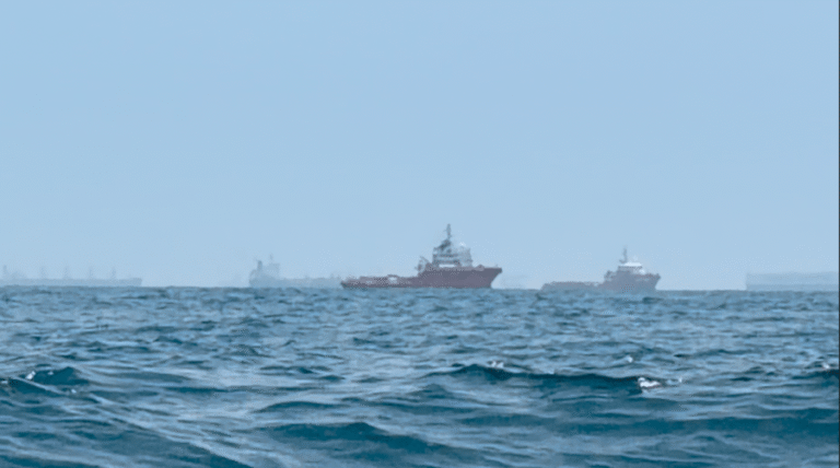 Mixed messages on Strait of Hormuz create uncertainty for oil