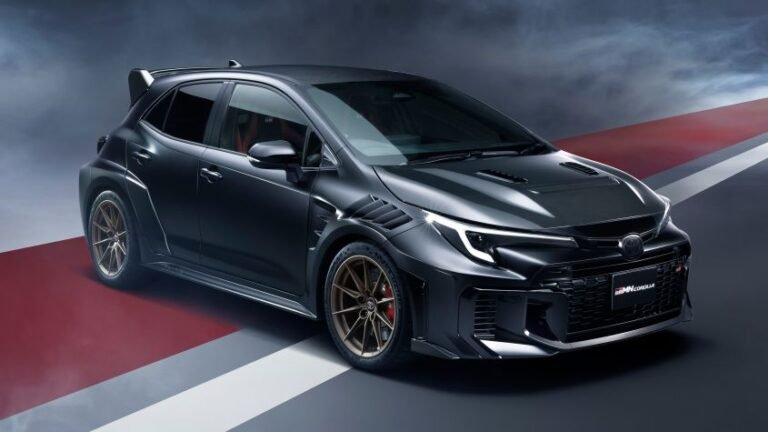 New Toyota GRMN Corolla - pictures