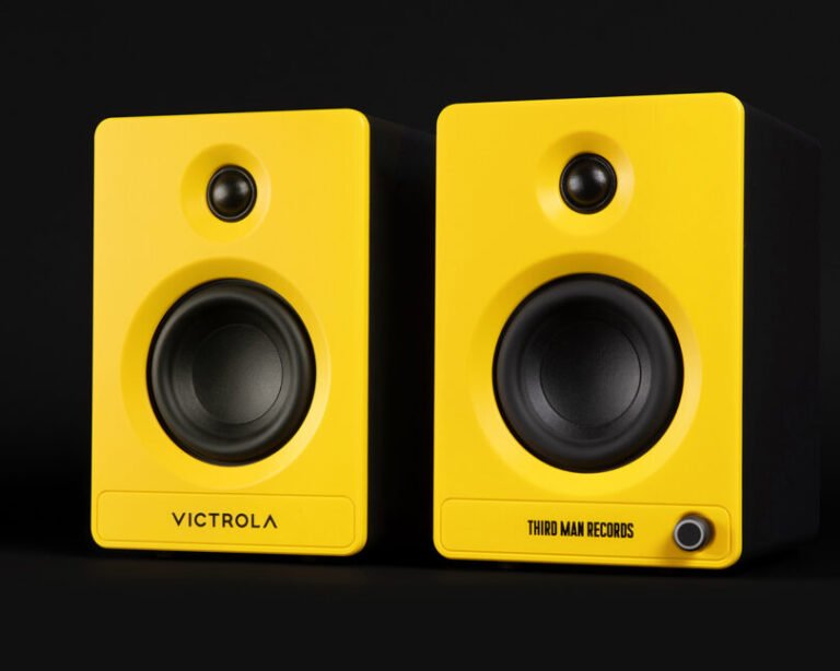 This Yellow and Black Turntable Is All About Praising Eternal Vinyl Culture