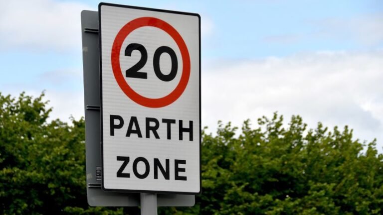 In-car speed limit warning tech fails to read road signs 25% of the time
