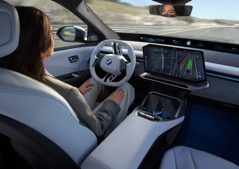 The Ultimate Self-Driving Machine: BMW Owners Logged 200 Million Hands-Free Kilometers