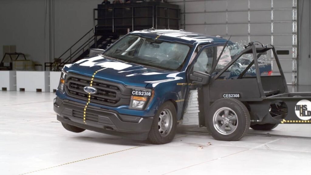 IIHS Says Its Crash Tests Helped Save Nearly 50,000 Lives