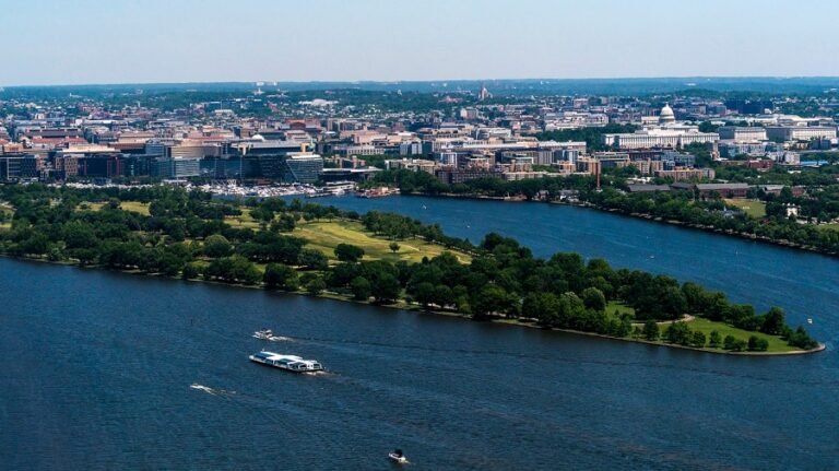 Democrats demand Trump remove East Wing debris 'recklessly' dumped at East Potomac Park