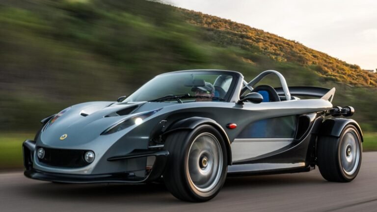 The 340R Was The Smart Crossblade Of Lotus Elises, And You Could Own 1 Of Only 340 Ever Built