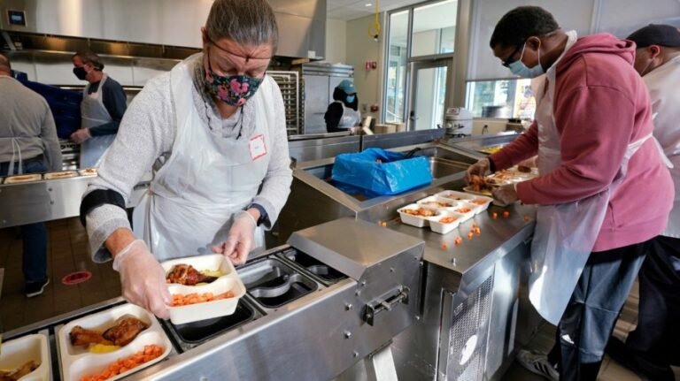 America's public health programs must cover medically tailored meals