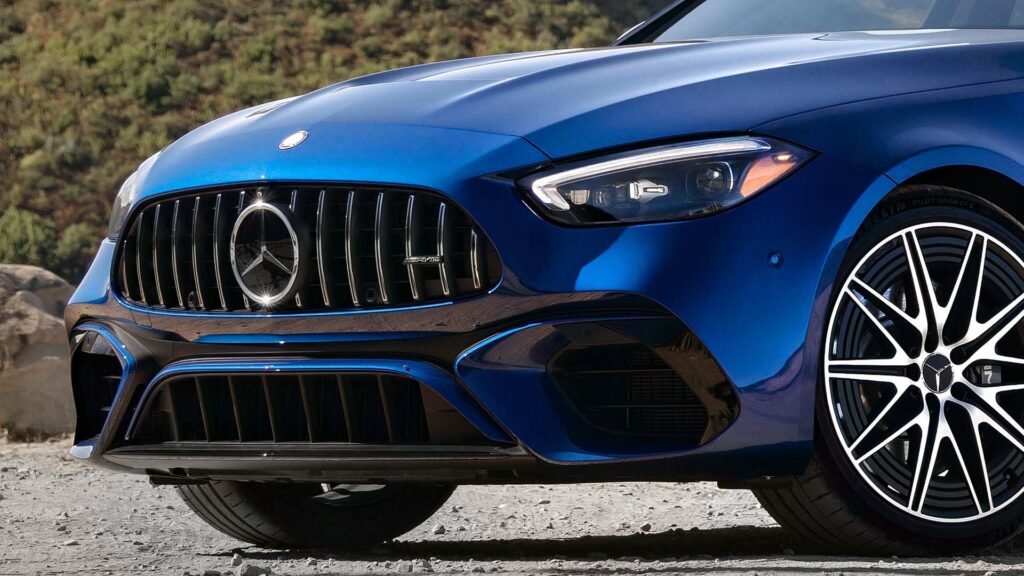 Mercedes-AMG Built The First 4-Cylinder Powertrain To Breach 500 LB-FT Of Torque
