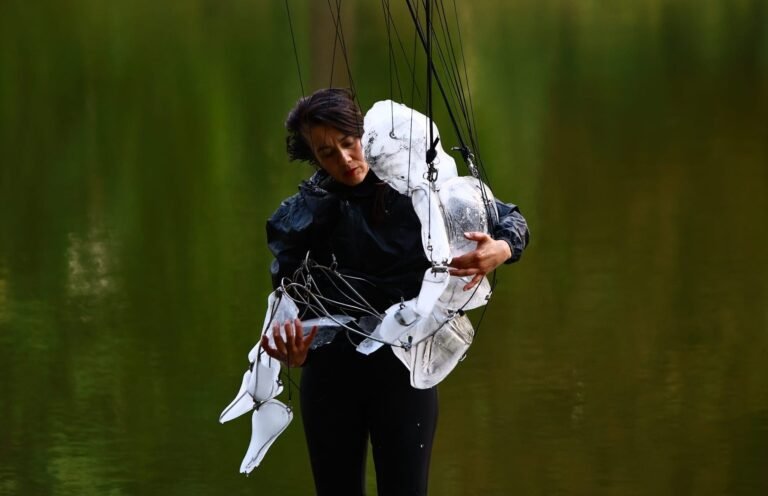 ‘MIZU’ Contemplates Fragility and Impermanence in a Poignant Dance with an Ice Puppet