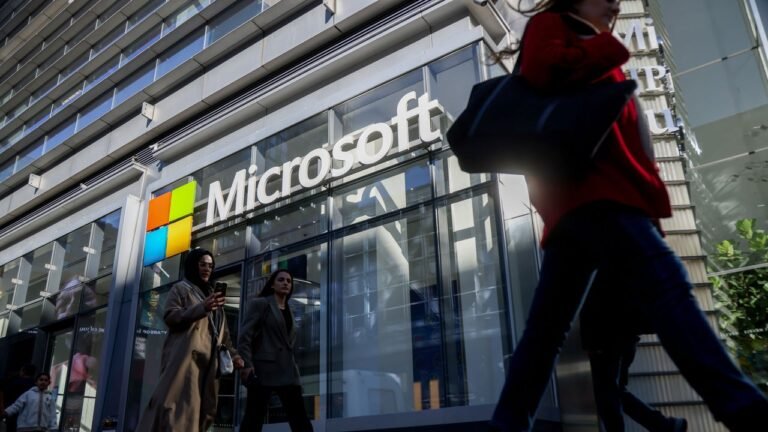 New internal Microsoft memo shows shifting employee sentiment