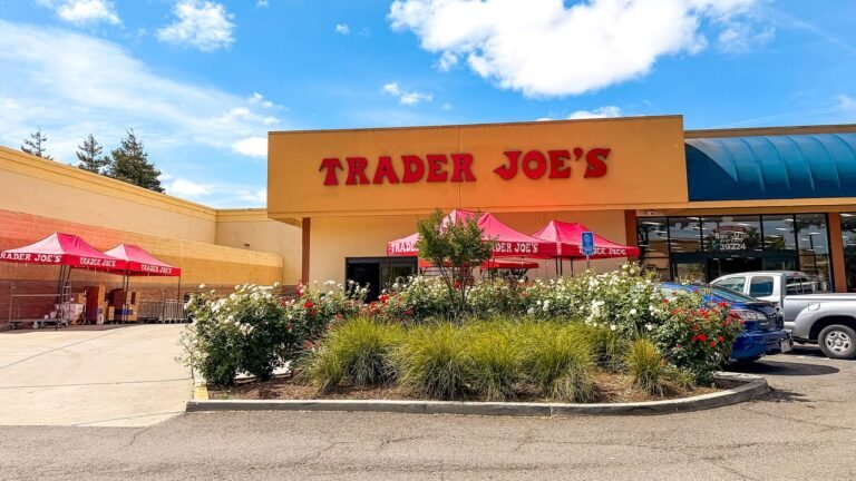 Trader Joe’s is dropping a new $2.99 tote, and shoppers are already preparing for chaos