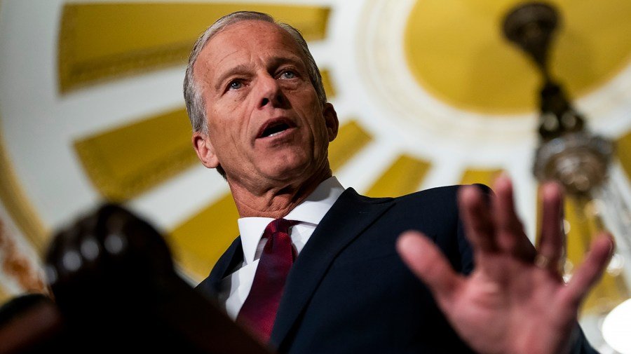 Thune urges passage of FISA extension before deadline amidst Pulte uproar