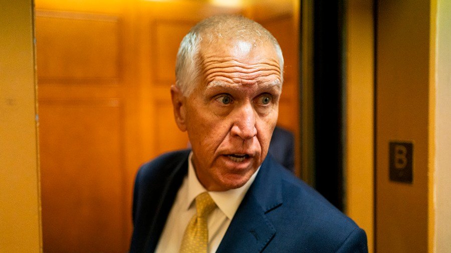 Tillis: Pirro can’t be taken ‘seriously’ for prosecuting alleged reflecting pool vandalism
