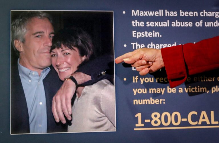 Lawmakers urge DOJ to investigate 2 men tied to Jeffrey Epstein
