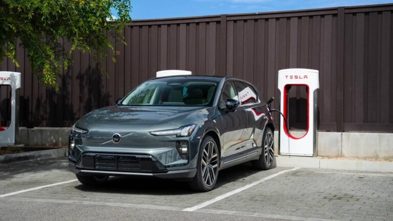 Volvo EX60 and EX90 Just Eliminated a Major EV Headache