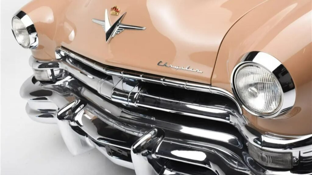 This Gorgeous Chrysler Introduced Two Important Features You'll Even Find In A Hyundai Venue