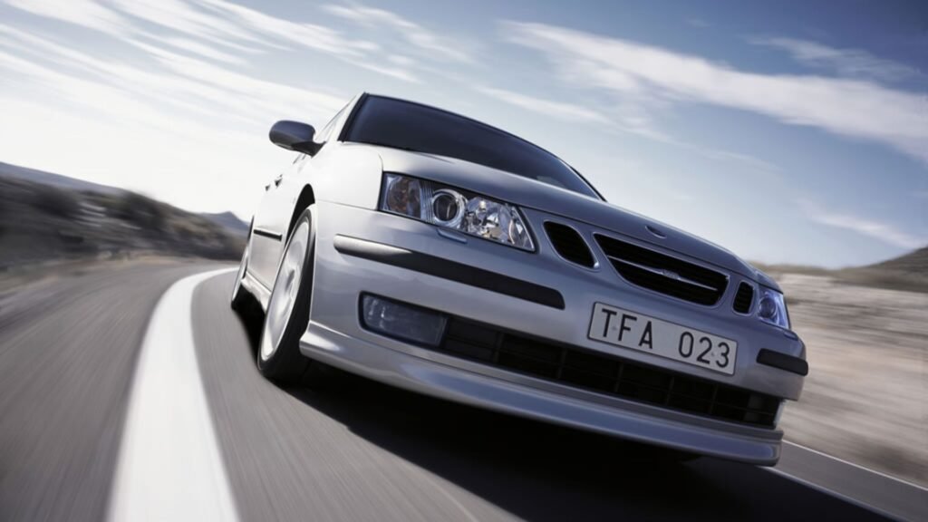 This Forgotten Saab-Designed Feature Proves Car Interiors Peaked In 2004