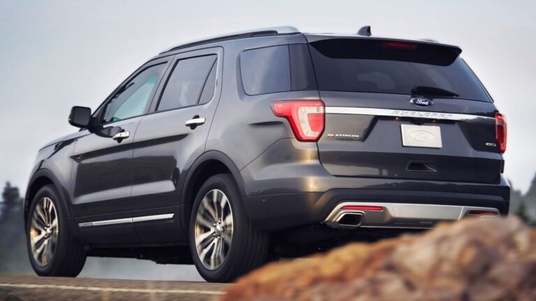 Ford Explorer 'Racks' Up Another Recall, Nearly 300,000 SUVs Affected