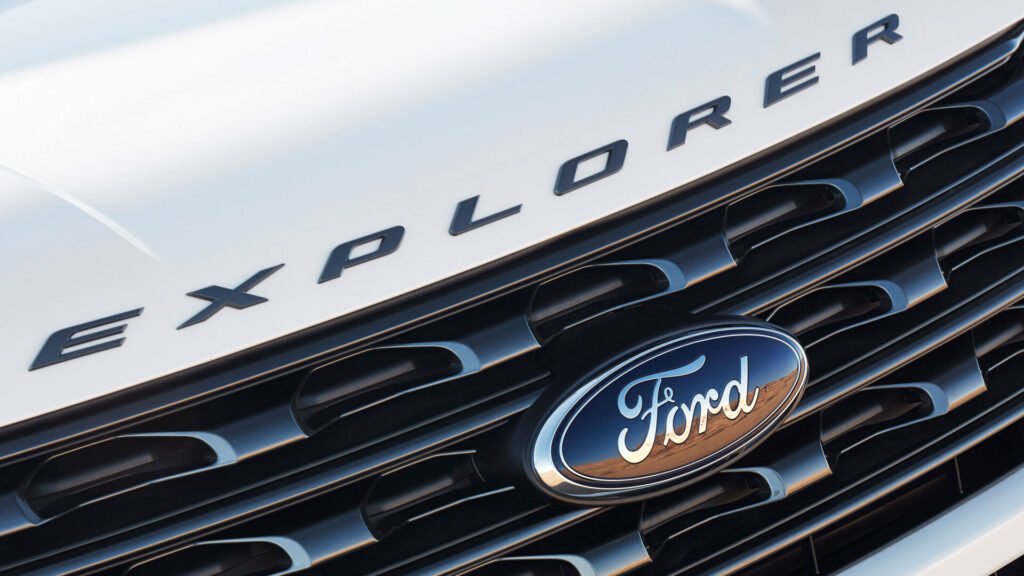 Ford Recalls 288,000 Explorers Because The Roof Trim Keeps Flying Off