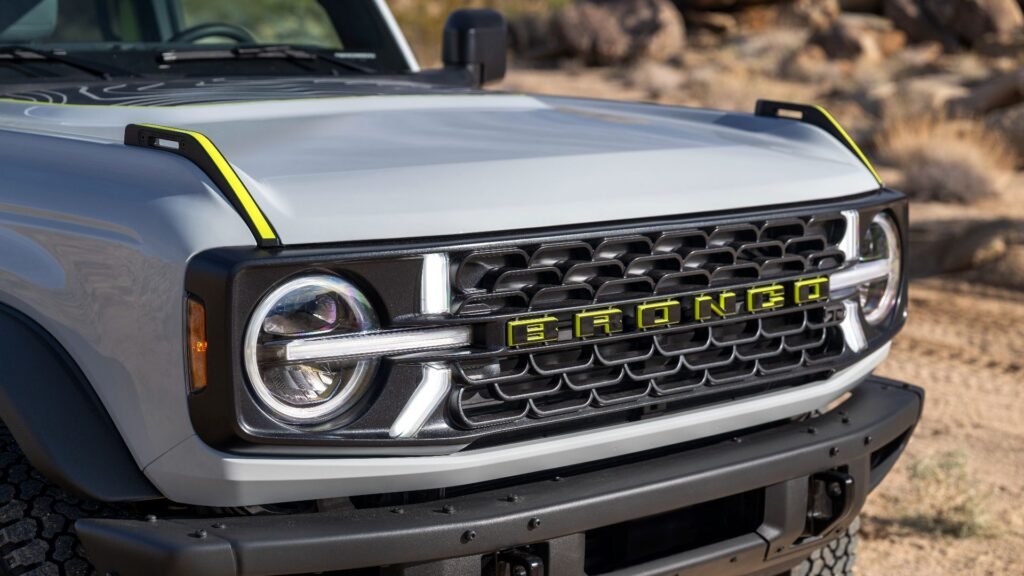 It's Finally Happening: The Ford Bronco Is Beating The Jeep Wrangler