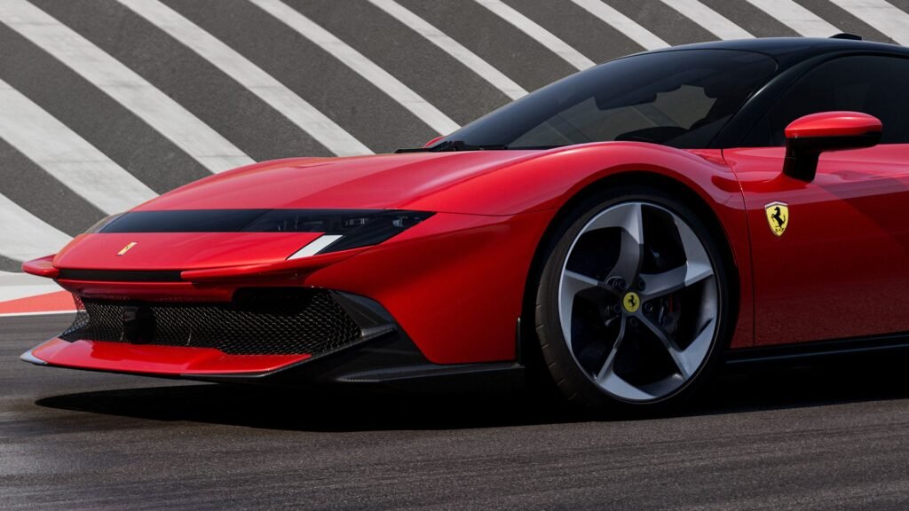 The New Ferrari Testarossa Nearly Had Pop-Up Headlights. Here's What Happened