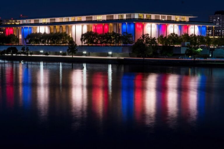 Kennedy Center rolling out $25,000 VIP rooftop tickets for July 4th celebrations