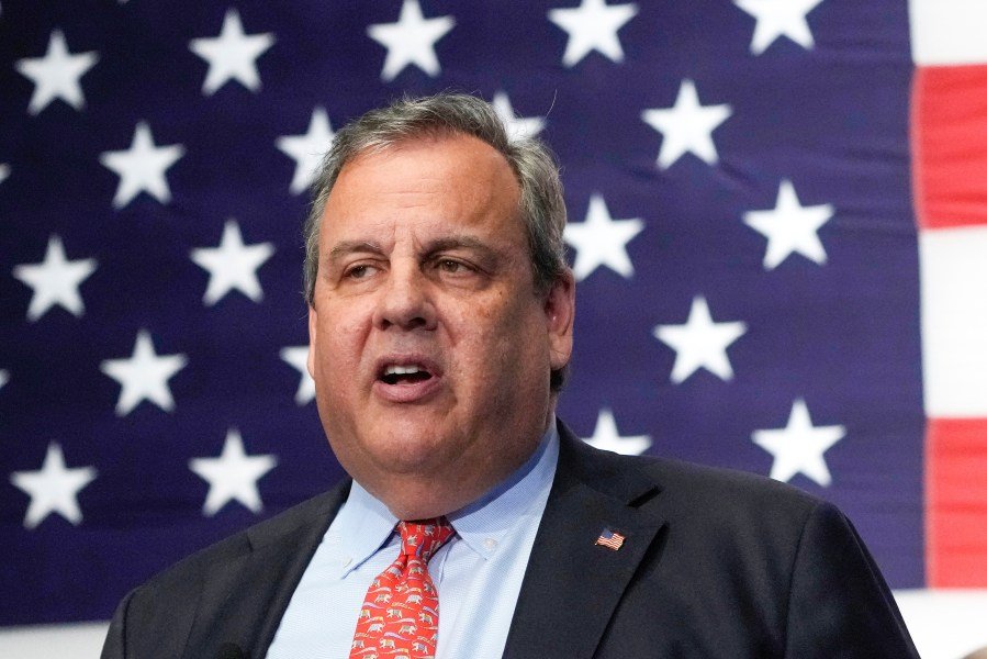 Christie: GOP headed for 'monumental defeat' in midterms