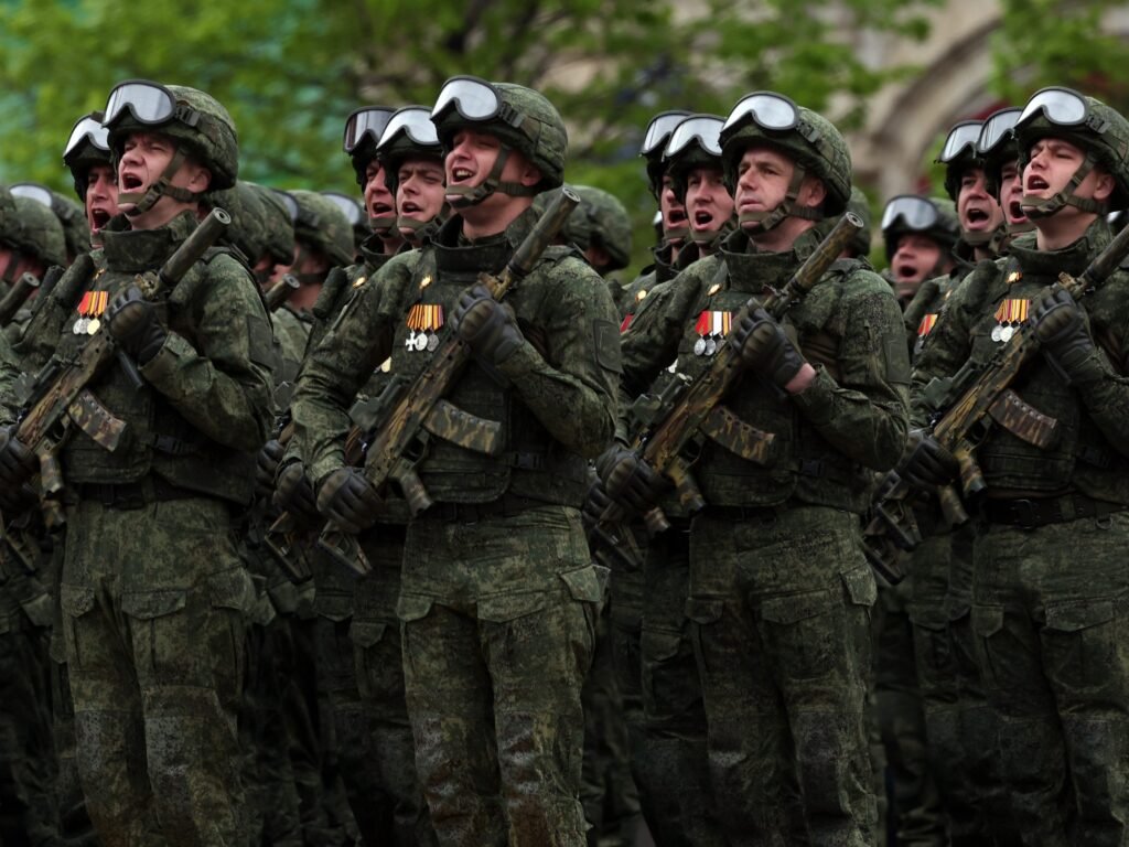 Disrupted Russian supply routes are forcing its troops to walk 18 miles to the front lines, Fedorov says