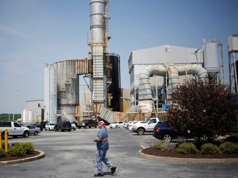 A new Kentucky AI data center will power Anthropic as part of a 20-year deal