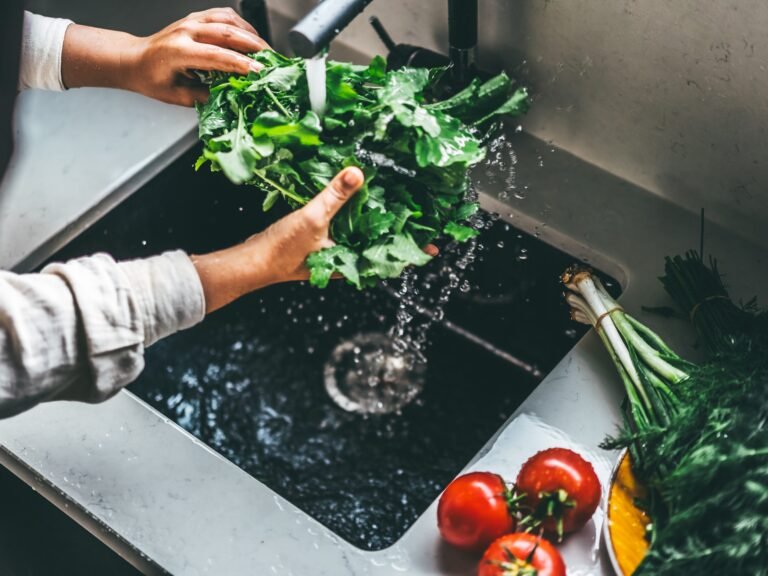 A parasite that causes diarrhea has been detected in 31 states: How to prepare food and what to avoid