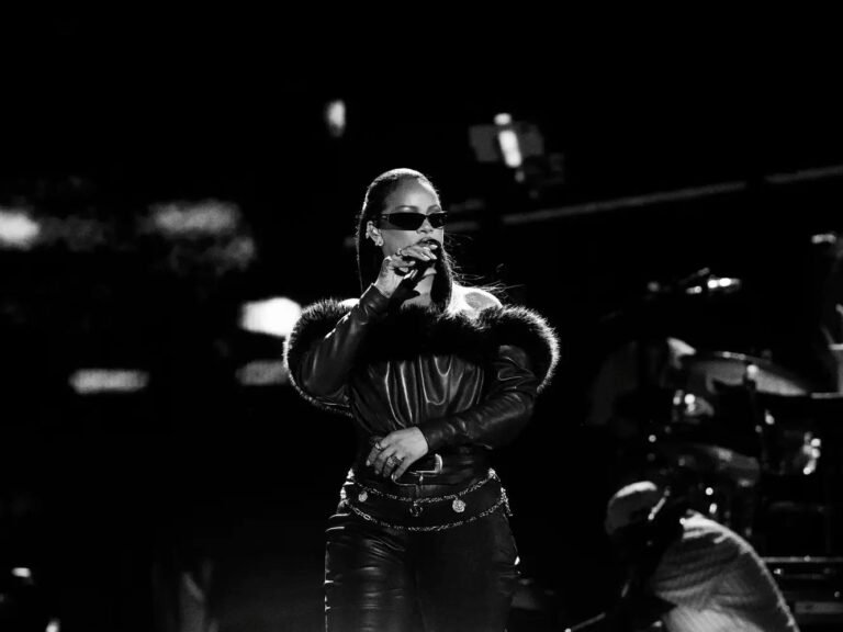 Jay-Z's final Yankee Stadium show was a trip down memory lane. See the surprise celebrity guests he brought onstage.