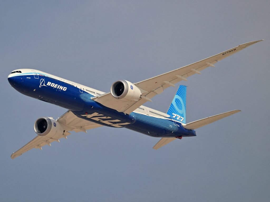 Airlines are still willing to bet on Boeing, and the biggest aviation show of the year proves it