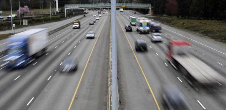 EPA moves to cut truck pollution requirements