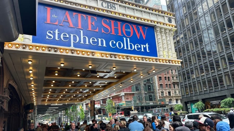 Stephen Colbert's 'Late Show' sign finds new home at West Hollywood eatery