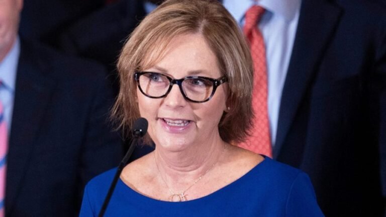 Watch live: Darline Graham Nordone, sister of late Sen. Lindsey Graham, sworn in to finish term