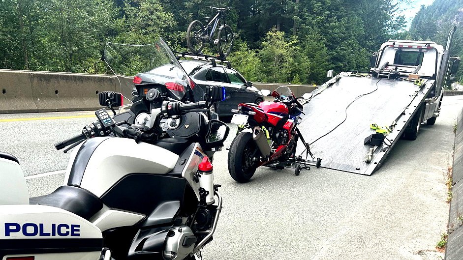 22-Year-Old Caught Doing 177 km/h In An 80 Zone On Her Motorcycle Learner’s Permit