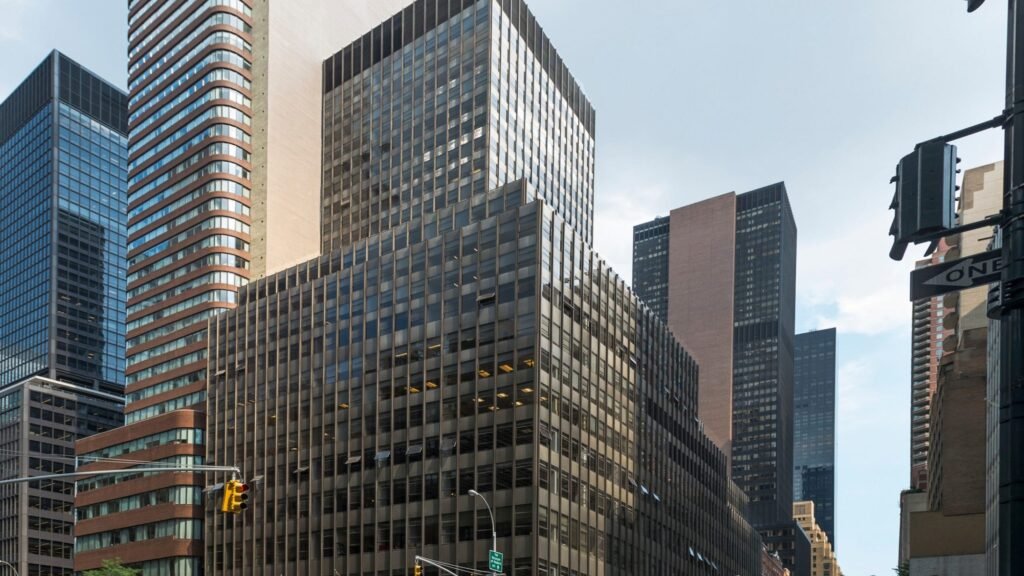 New York Life Sees Leasing Momentum at 757 Third Ave. Amid Continued Renovations