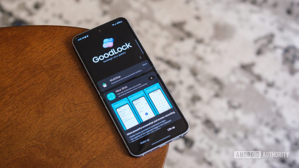Samsung’s handiest gesture tool is accidentally defacing your screenshots