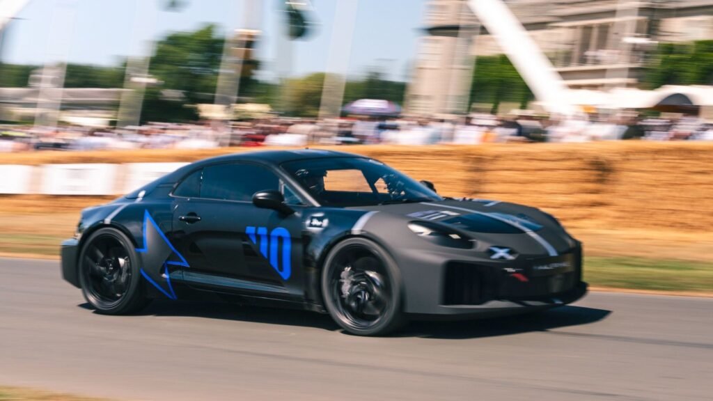 Alpine's Electric Porsche Cayman Rival Will Beat Gas A110 'In All Areas'