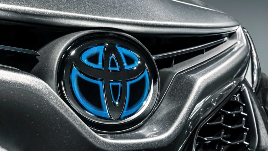 RAV4 Hybrid Retains 74.8% Of Its Value After 5 Years — Best Used Hybrid?