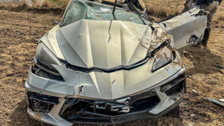GM Wants Cars To Swap Insurance Details After A Crash