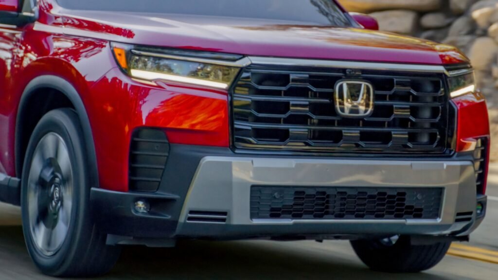 Toyota Highlander vs Honda Pilot: The $4k Difference Is About To Get Even Bigger