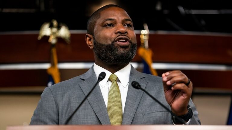 GOP rep: Trump 'would be derelict in his duty' if Iran had nuclear weapon, despite war's unpopularity