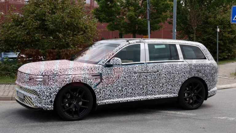 Genesis Wants The GV90 To Be Its Rolls-Royce Moment