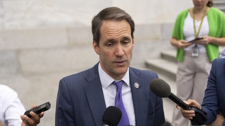 House Democrat: Trump 'lied to the American public' in primetime address 