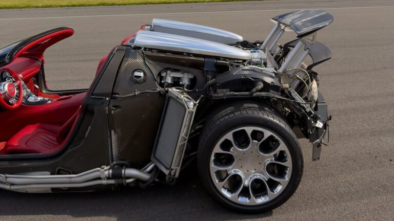 This Stripped-Down Bugatti Veyron Is The 1,000-HP Go-Kart Of Your Dreams