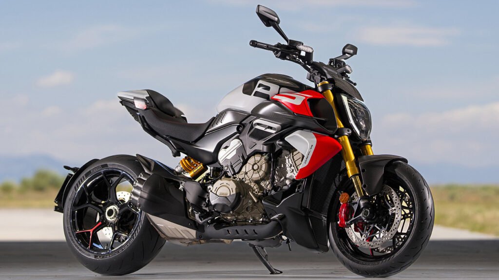 9 Of The Quickest Street Legal Motorcycles Ranked By 0-60