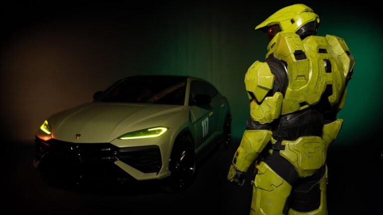 Lamborghini Designed A Halo-Themed Urus You Can Drive In 'Forza Horizon 6' (More Importantly, I Got To Meet Master Chief)