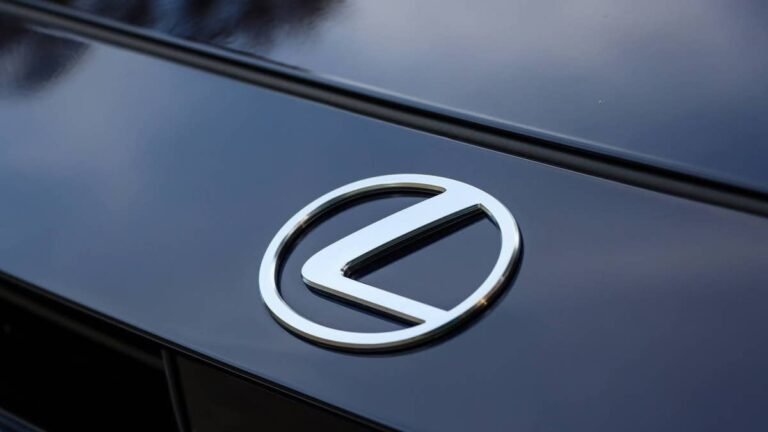 America’s Happiest Car Dealers Sell Lexus, Toyota And BMW